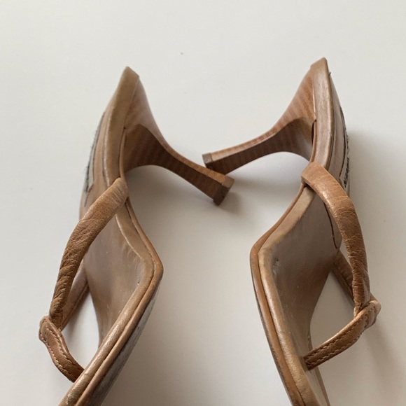 Steve Madden | Shoes | Vintage Steve Madden Kitten Heel Leather Flip Flop | Poshmark